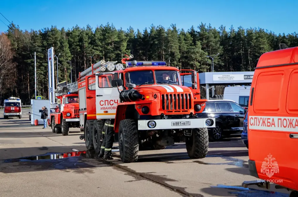 Пожар в покрасочной камере в Коляново потушили за минуты