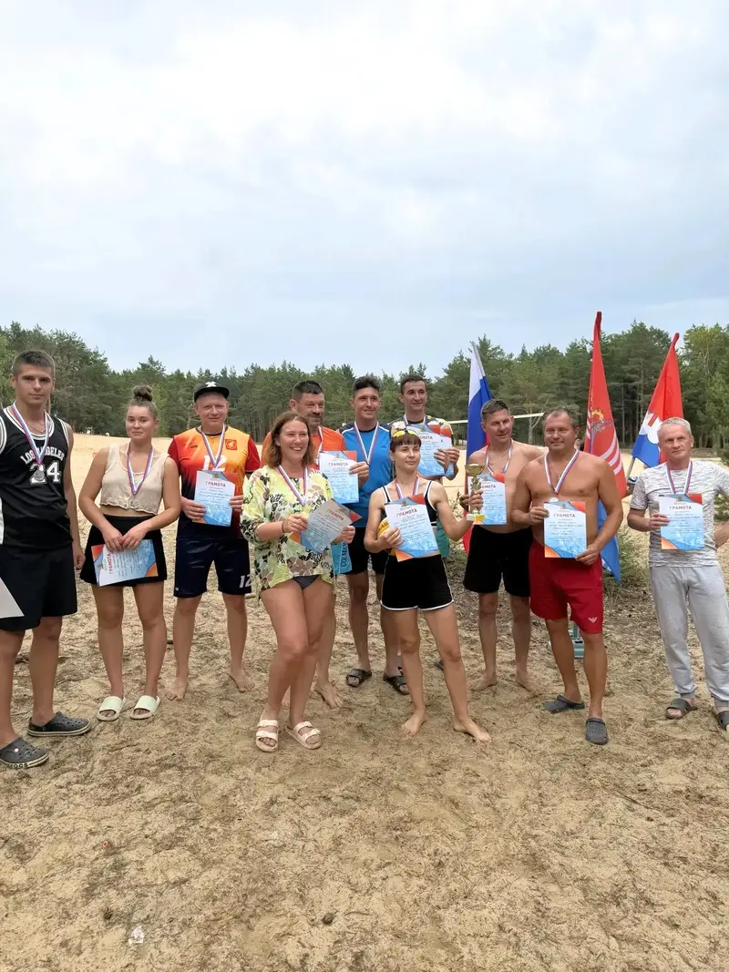 Ивановские волейболисты взяли серебро и бронзу на турнире в Юрьевце — фото 2 из 4