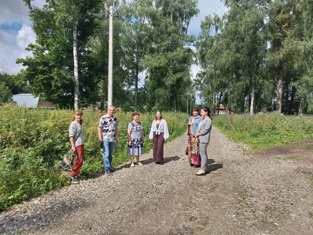 Улица Пригородная в Наволоках засияла новым светом