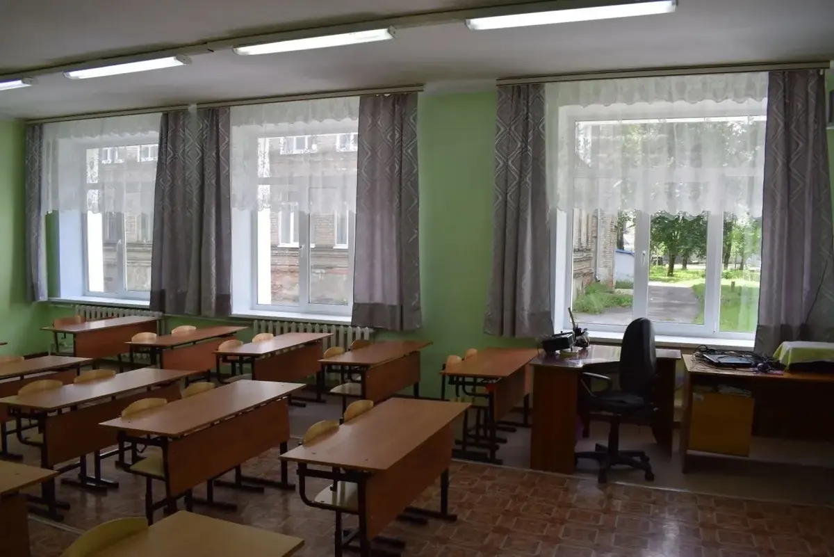 Школу №41 в Иванове обновляют сразу в трёх корпусах — фото 7 из 9