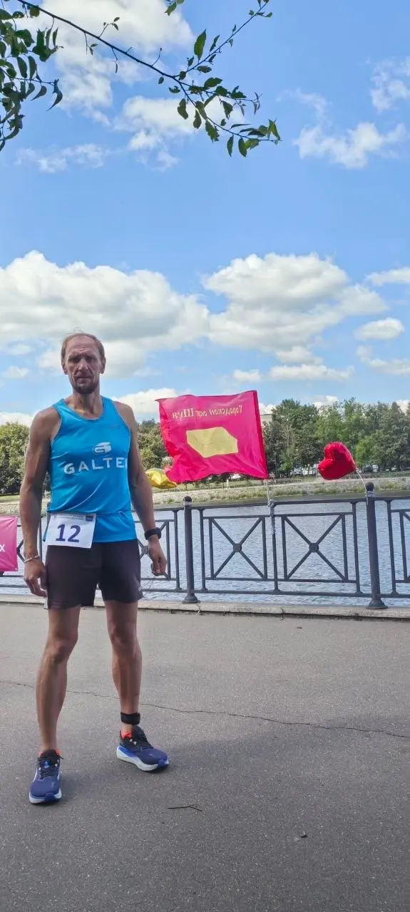 Шуянин пробежал почти 1000 км за 10 суток без сна — фото 1 из 4