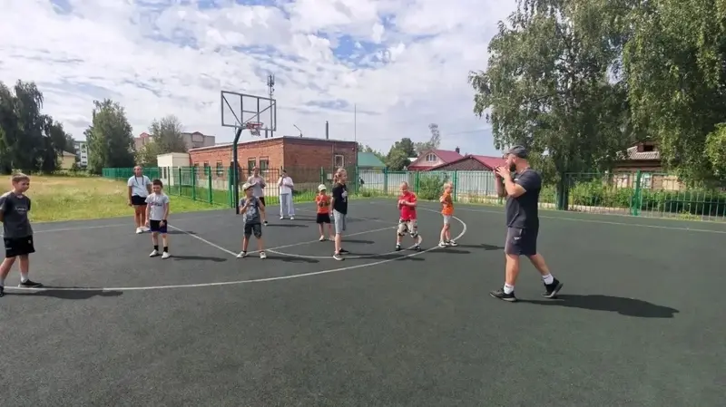 В Наволоках устроили праздник с семью видами спорта — фото 6 из 9