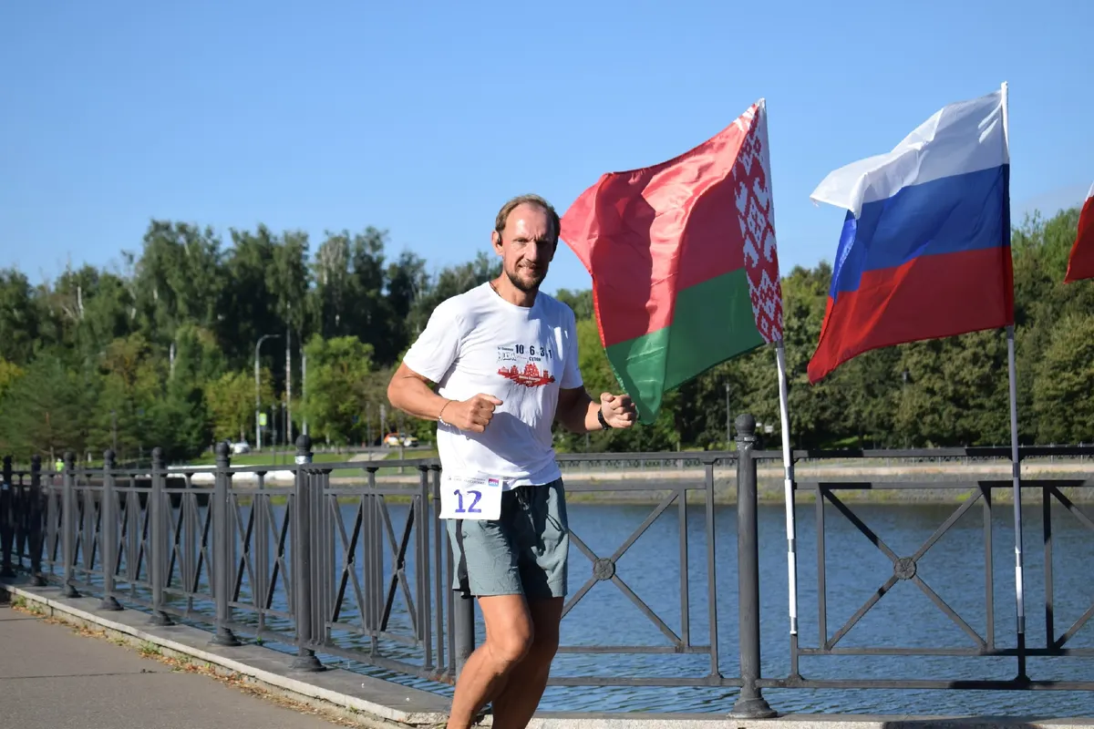 Шуянин пробежал почти 1000 км за 10 суток без сна