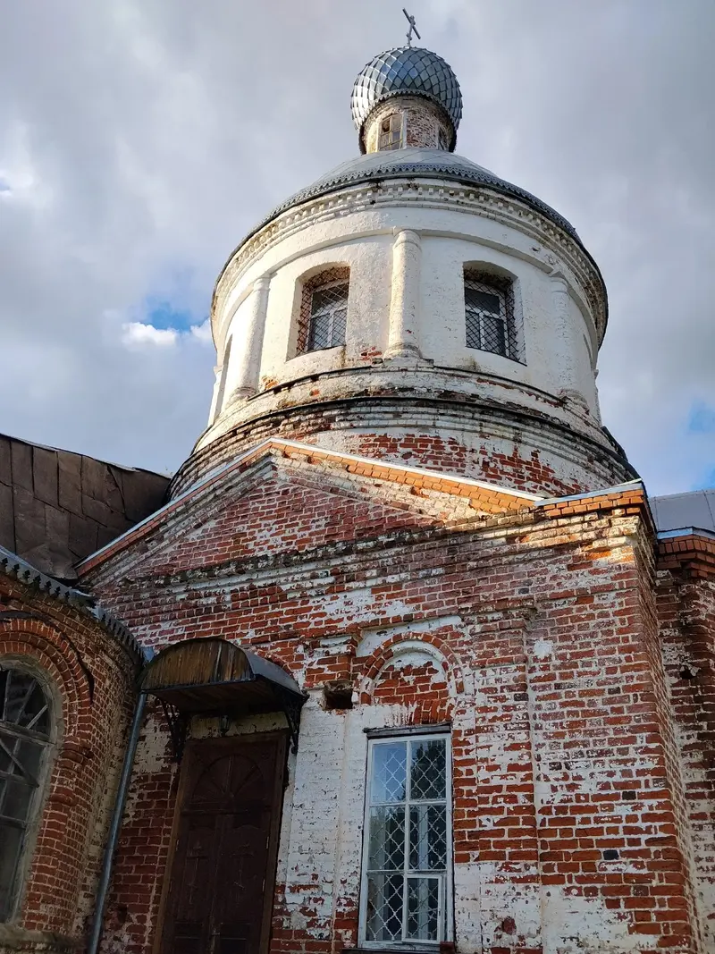 В Новоклязьменском жители сами спасли храм от разрушения — фото 1 из 5