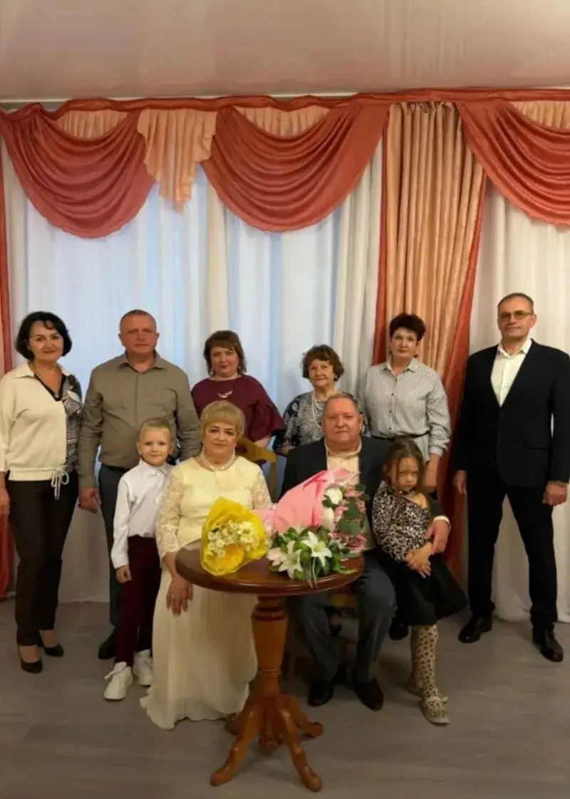 Полвека вместе - в Приволжске поздравили пару с золотой свадьбой — фото 2 из 2
