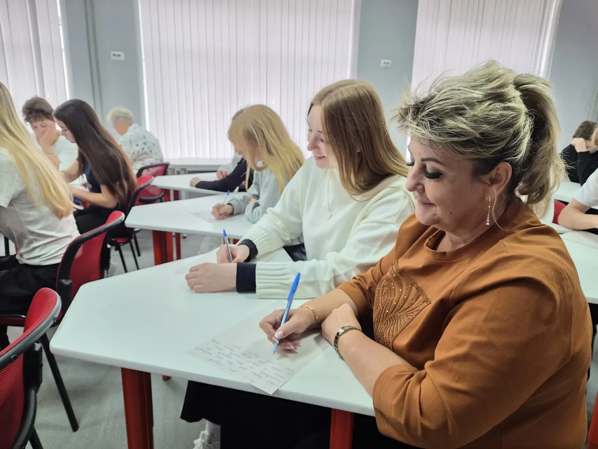 В Старой Вичуге написали диктант о России как общем доме