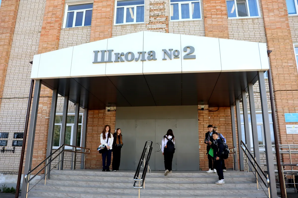 В Родниках преображают школу №2