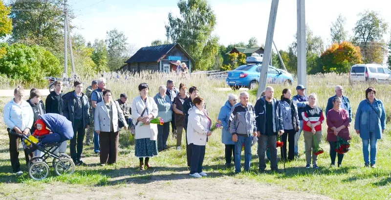 В Юже увековечили память героев — фото 3 из 9