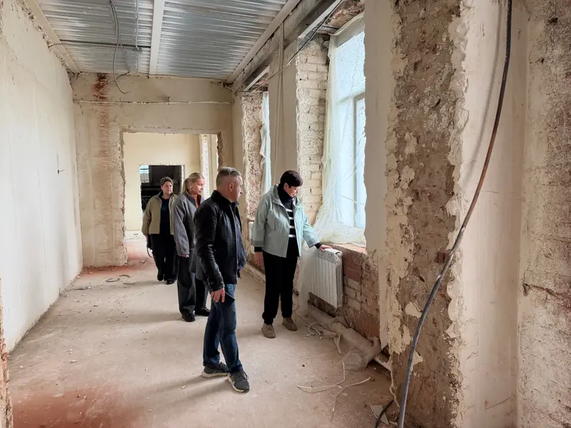 В школе №17 Вичуги идёт капитальный ремонт — фото 1 из 3