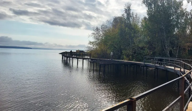 В Пучеже строят пешеходную тропу над водой — фото 3 из 7
