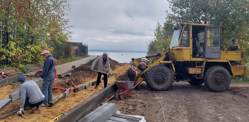 В Пучеже строят пешеходную тропу над водой — фото 2 из 7