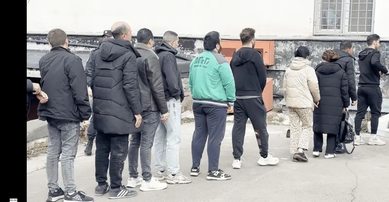 60 иностранных граждан, незаконно находившихся в Ивановской области, будут выдворены за пределы России — фото 2 из 3