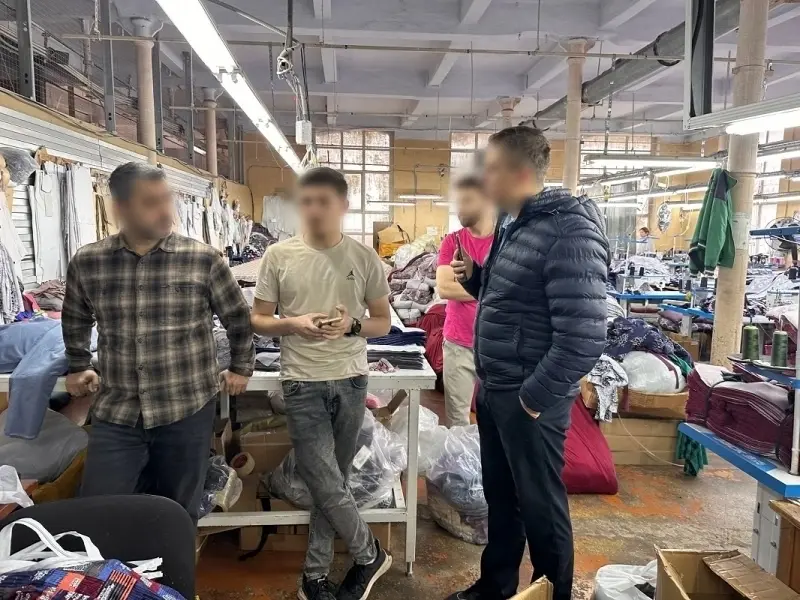 60 иностранных граждан, незаконно находившихся в Ивановской области, будут выдворены за пределы России — фото 1 из 3