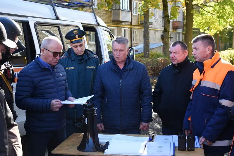 В Кинешме потушили подстанцию и вернули тепло в дома — фото 2 из 9
