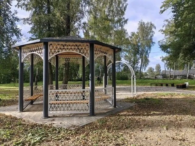 В посёлках Каменка и Старая Вичуга обустроили парки — фото 1 из 5