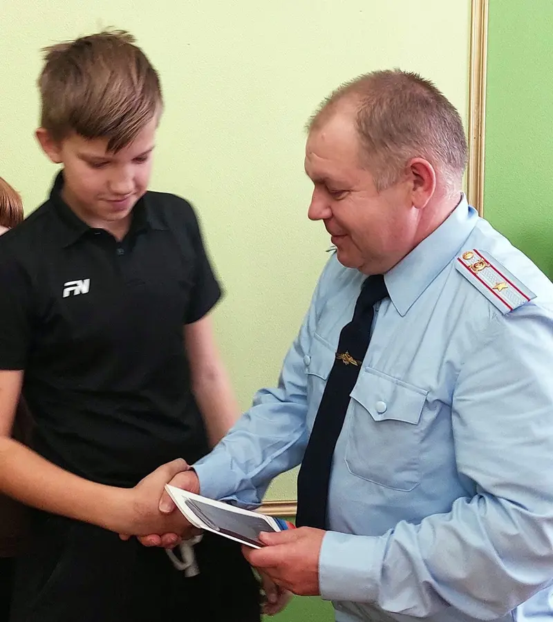 В Пучеже подросткам вручили паспорта в торжественной обстановке — фото 7 из 9